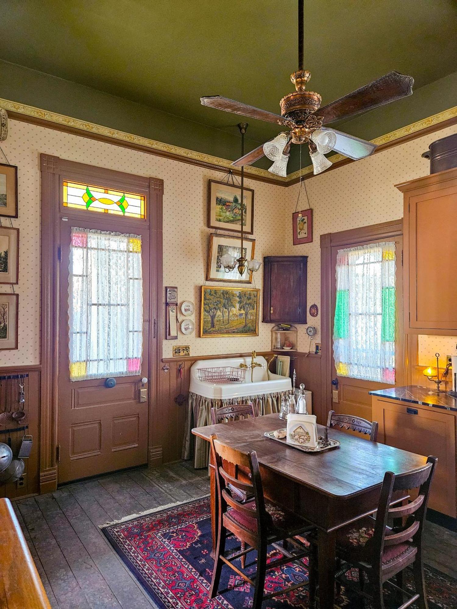 The Jd Hyde Historic Inn Вайселия Екстериор снимка