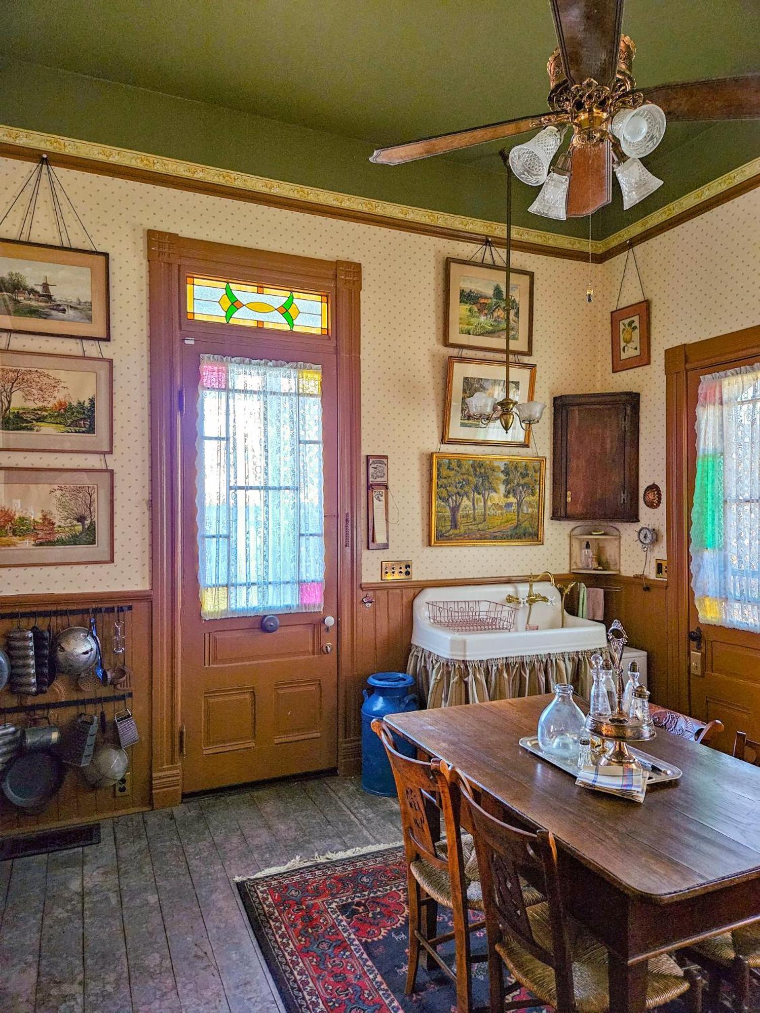The Jd Hyde Historic Inn Вайселия Екстериор снимка